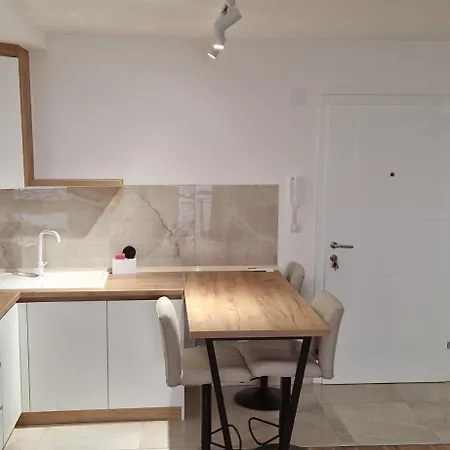 アパート Mb Lux *